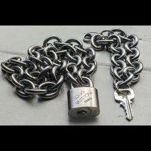 COPY - Louis Vuitton padlock and key wi…